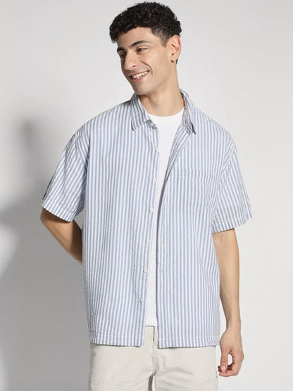AMERICAN EAGLE Classic Striped Short Sleeve Shirt
